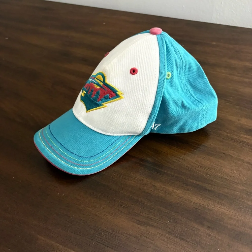47 vibrant cap
